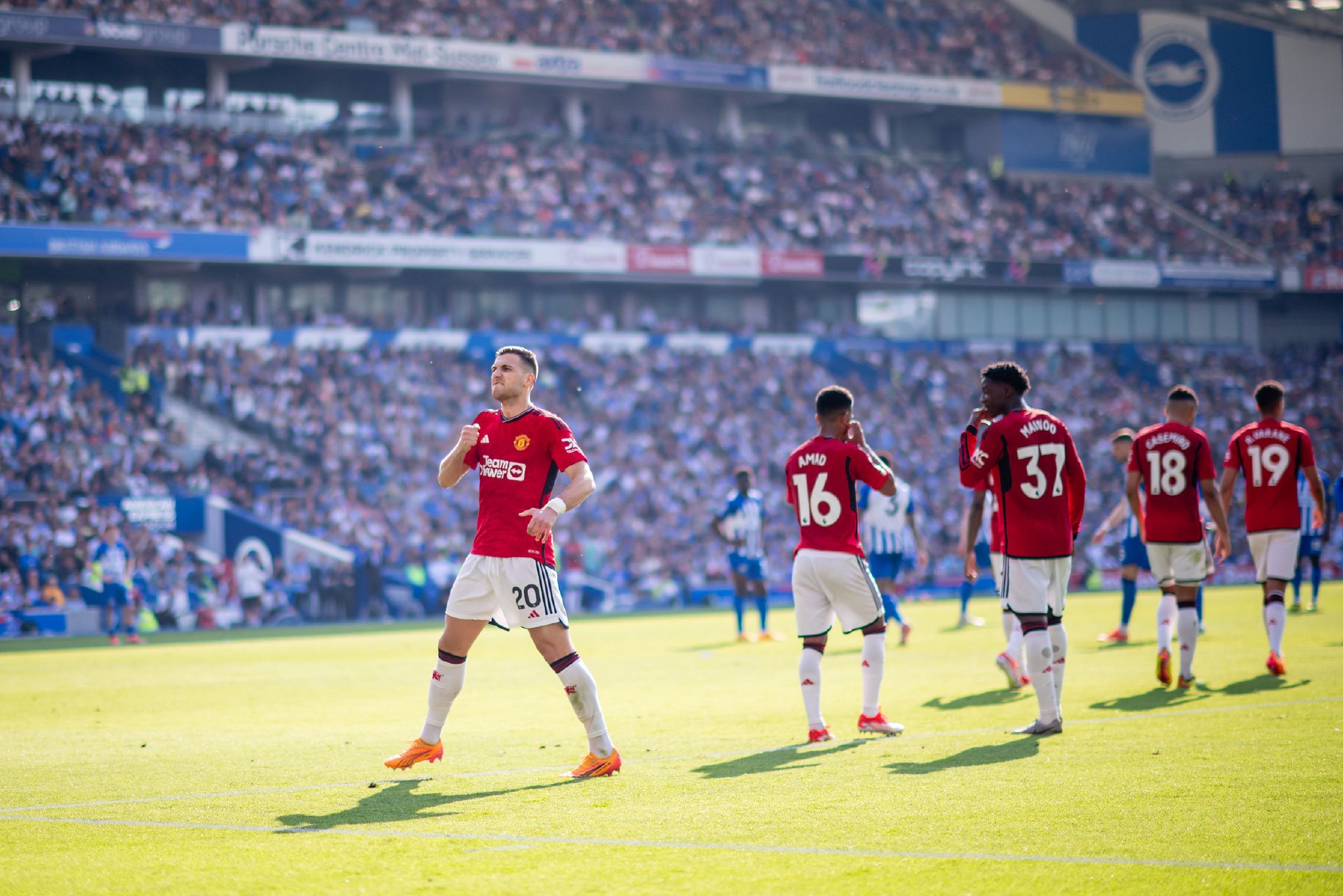 及球迷的支 及球迷的支