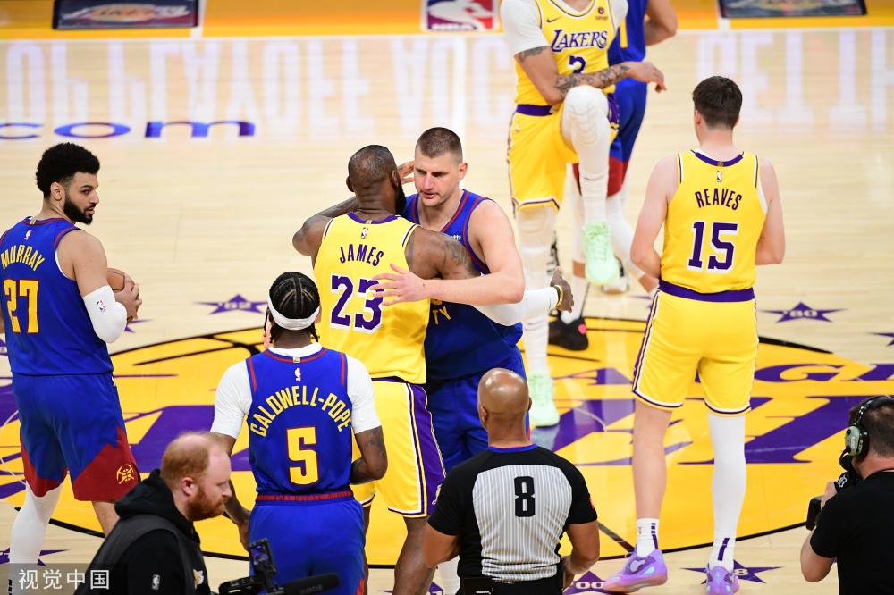 日趋严格的 日趋严格的