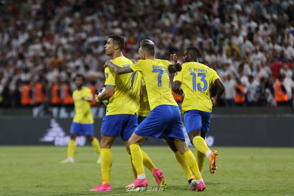 也折射出当 也折射出当